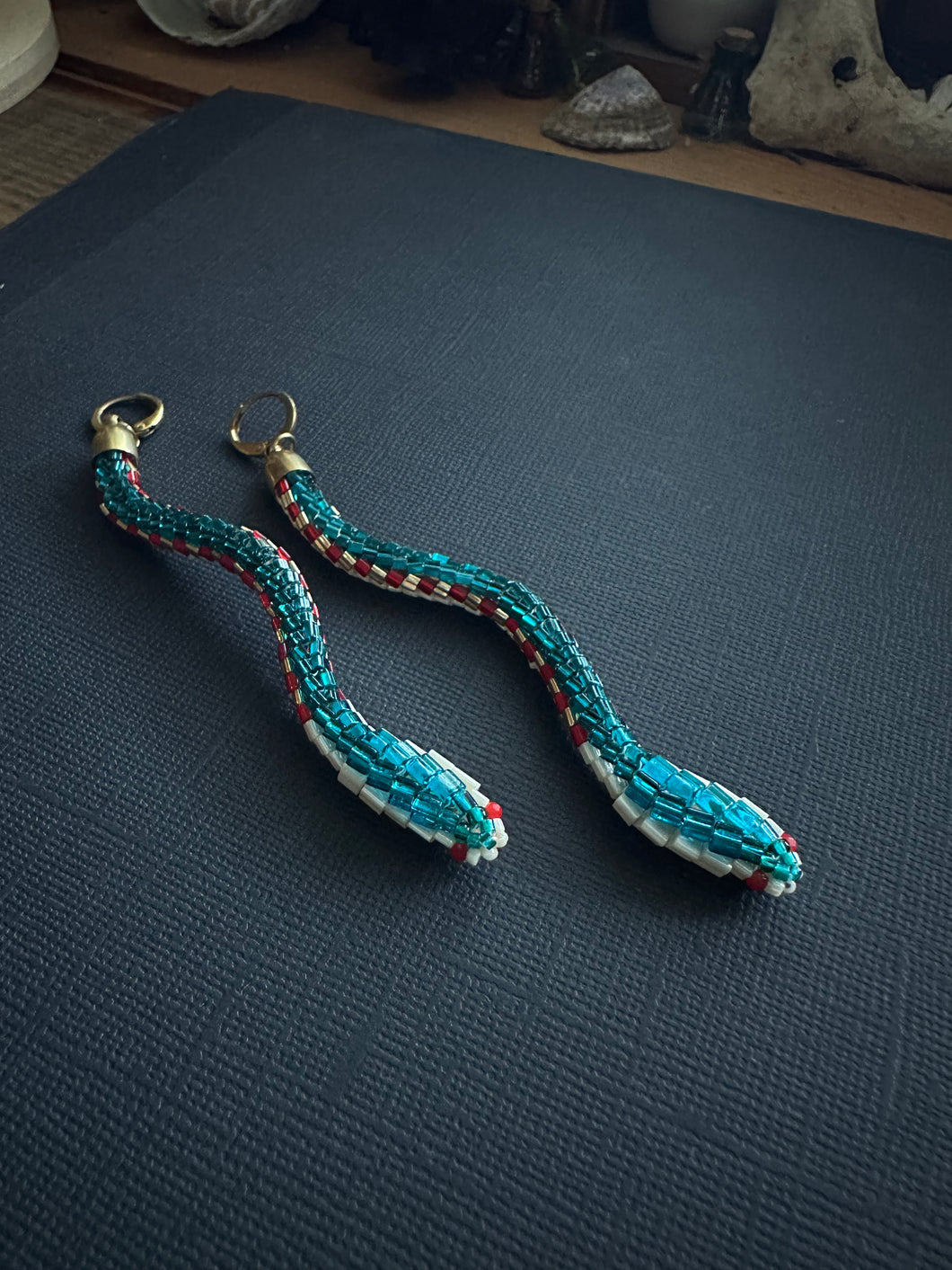 Ginebig // Snake Earrings 3696