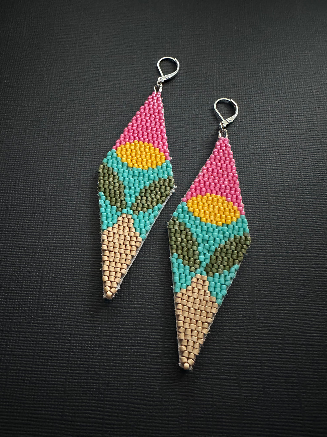 Beaded Drop Earrings 3732