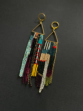 Load image into Gallery viewer, Beaded Fringe Earrings 3080

