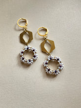 Load image into Gallery viewer, Beaded Drop Earrings 3235
