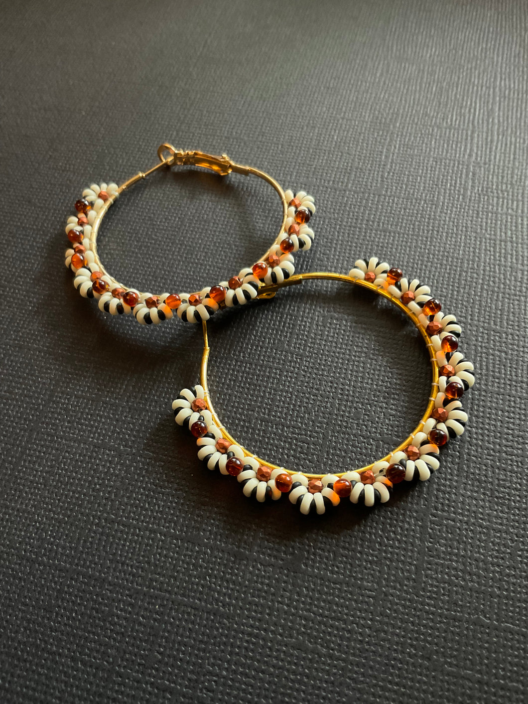 Beaded Hoop Earrings 3324