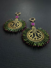 Load image into Gallery viewer, Beaded Drop Earrings 3673
